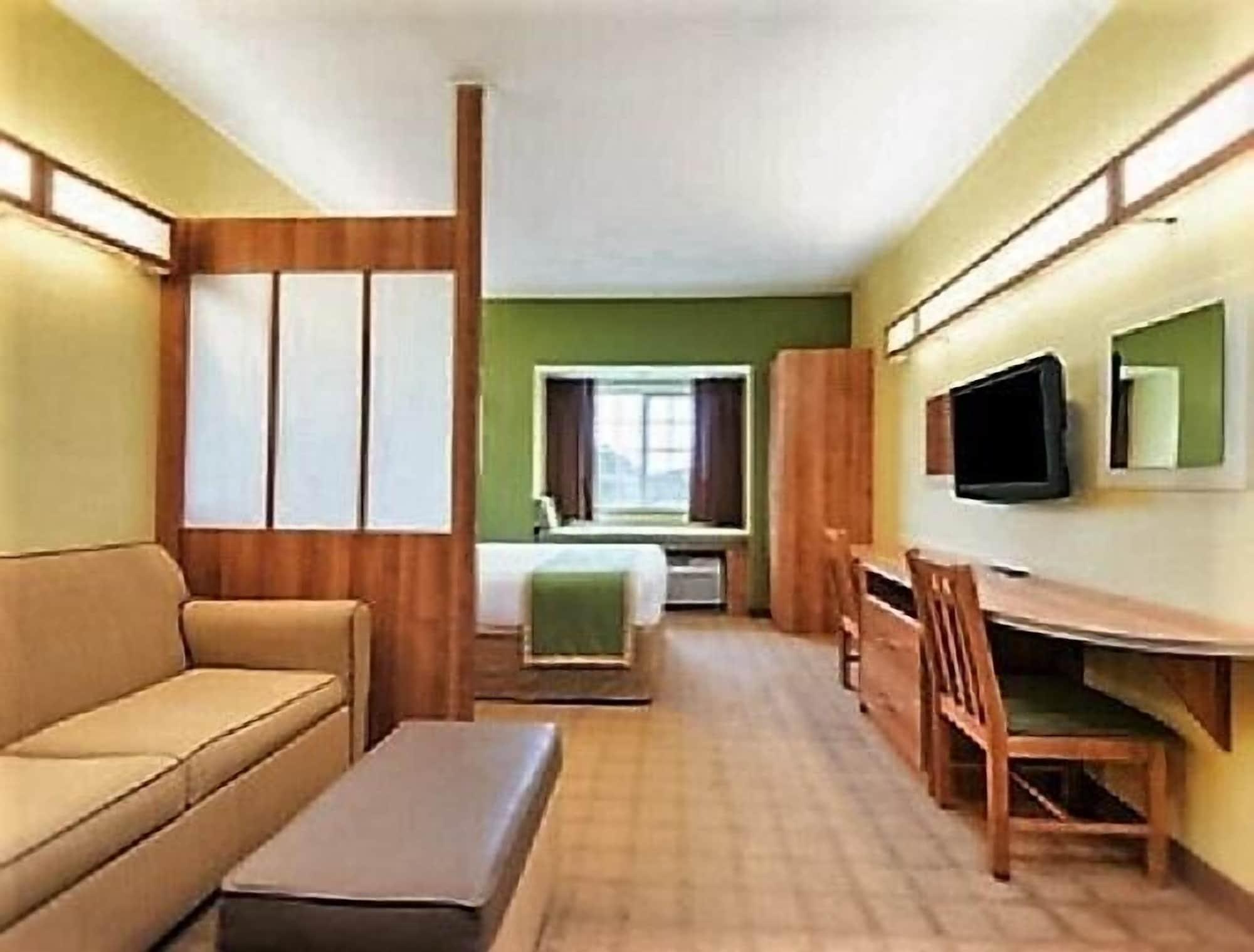 Microtel Inn And Suites By Wyndham Opelika Extérieur photo
