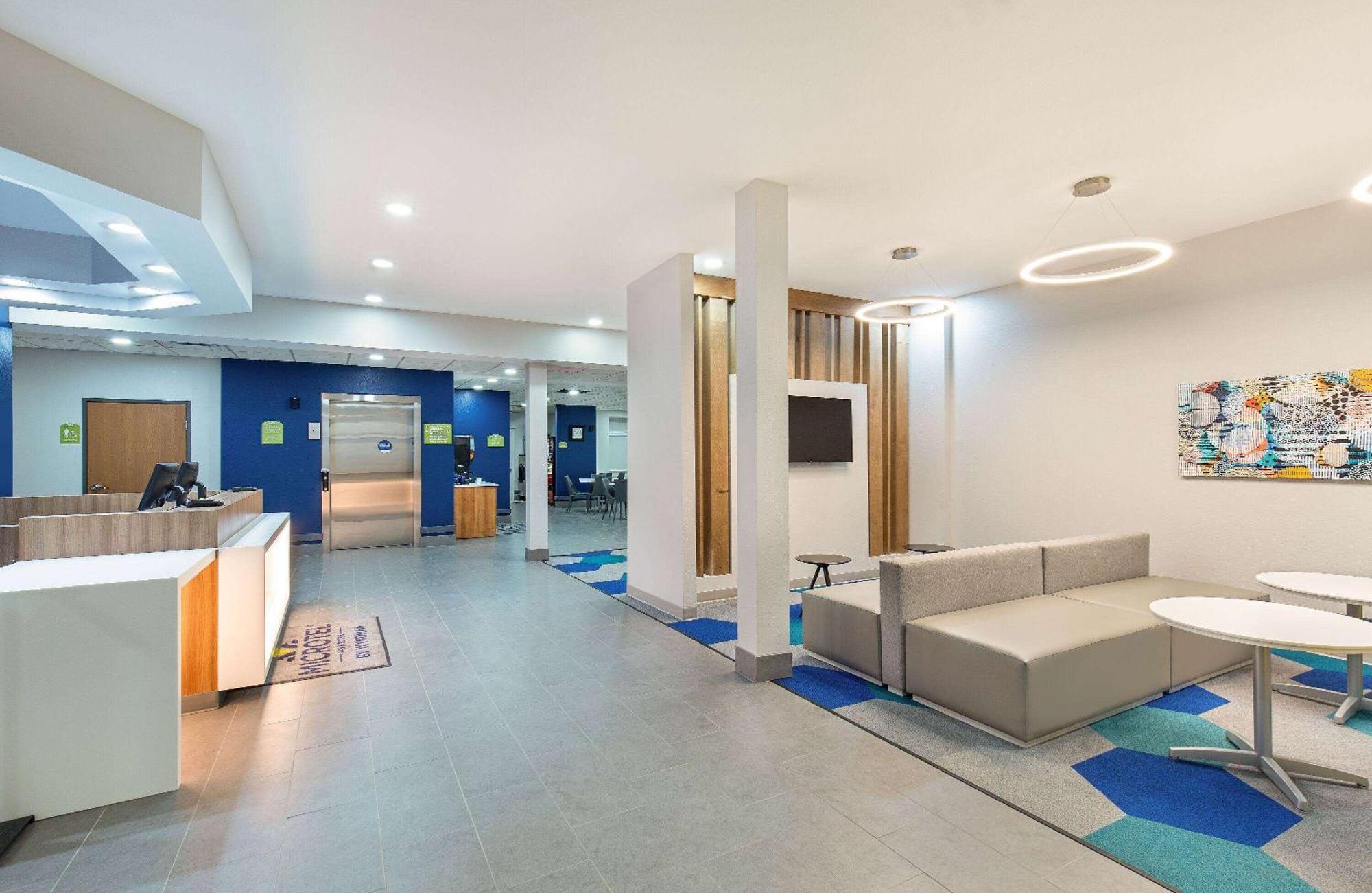 Microtel Inn And Suites By Wyndham Opelika Extérieur photo