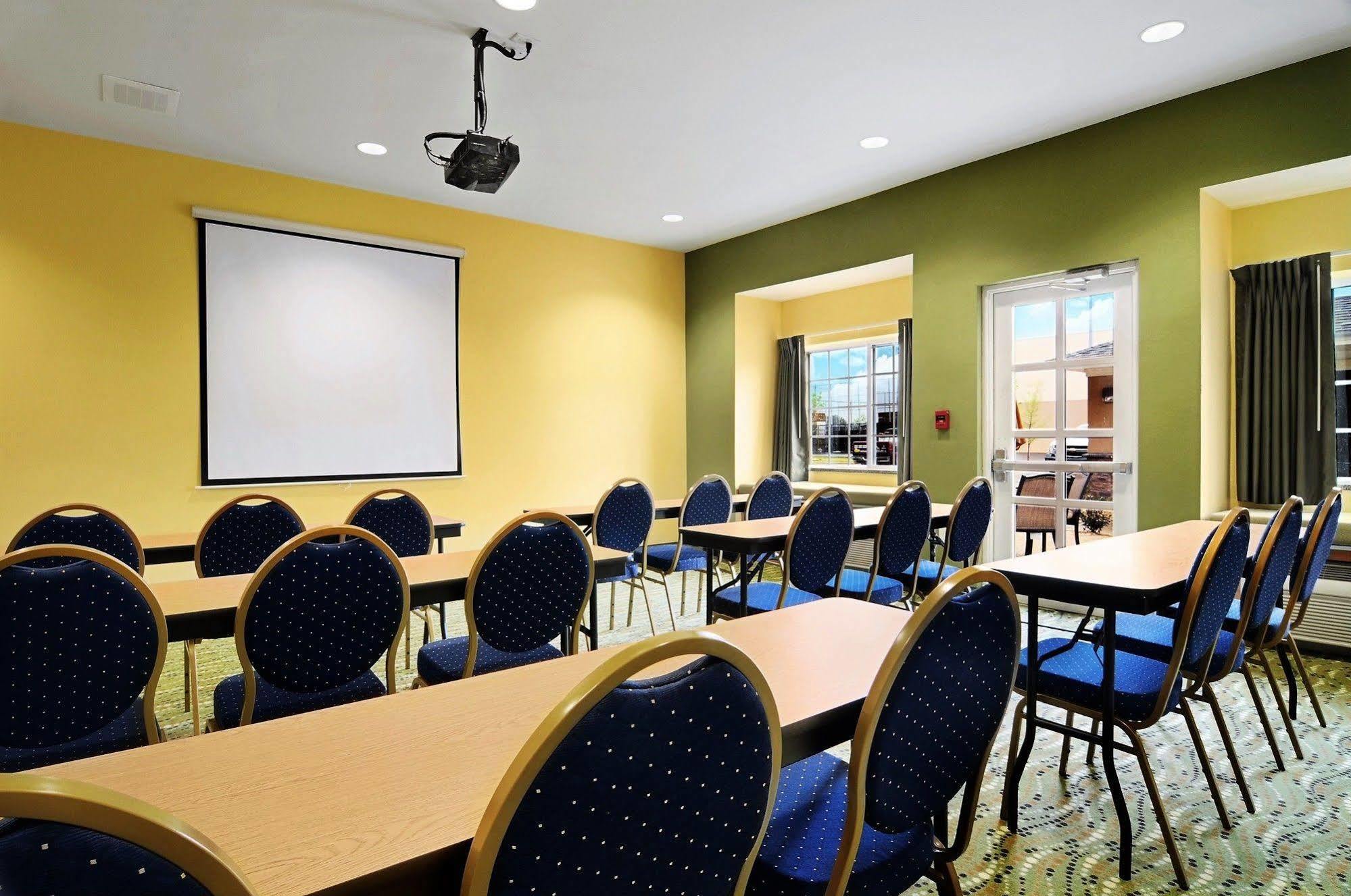 Microtel Inn And Suites By Wyndham Opelika Extérieur photo